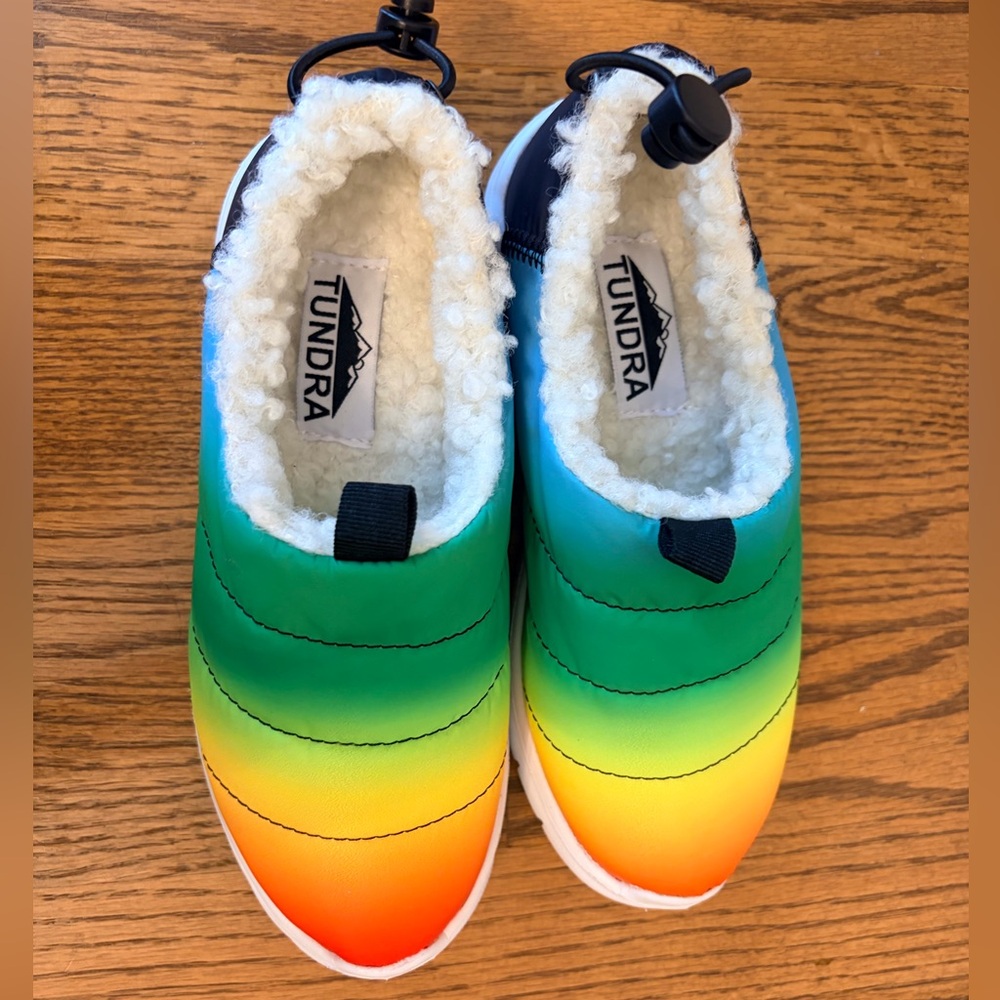 Kids Tundra BRAND NEW Lite 13M slip on Sherpa shoe